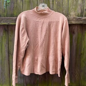 George tan turtleneck top sz. XL